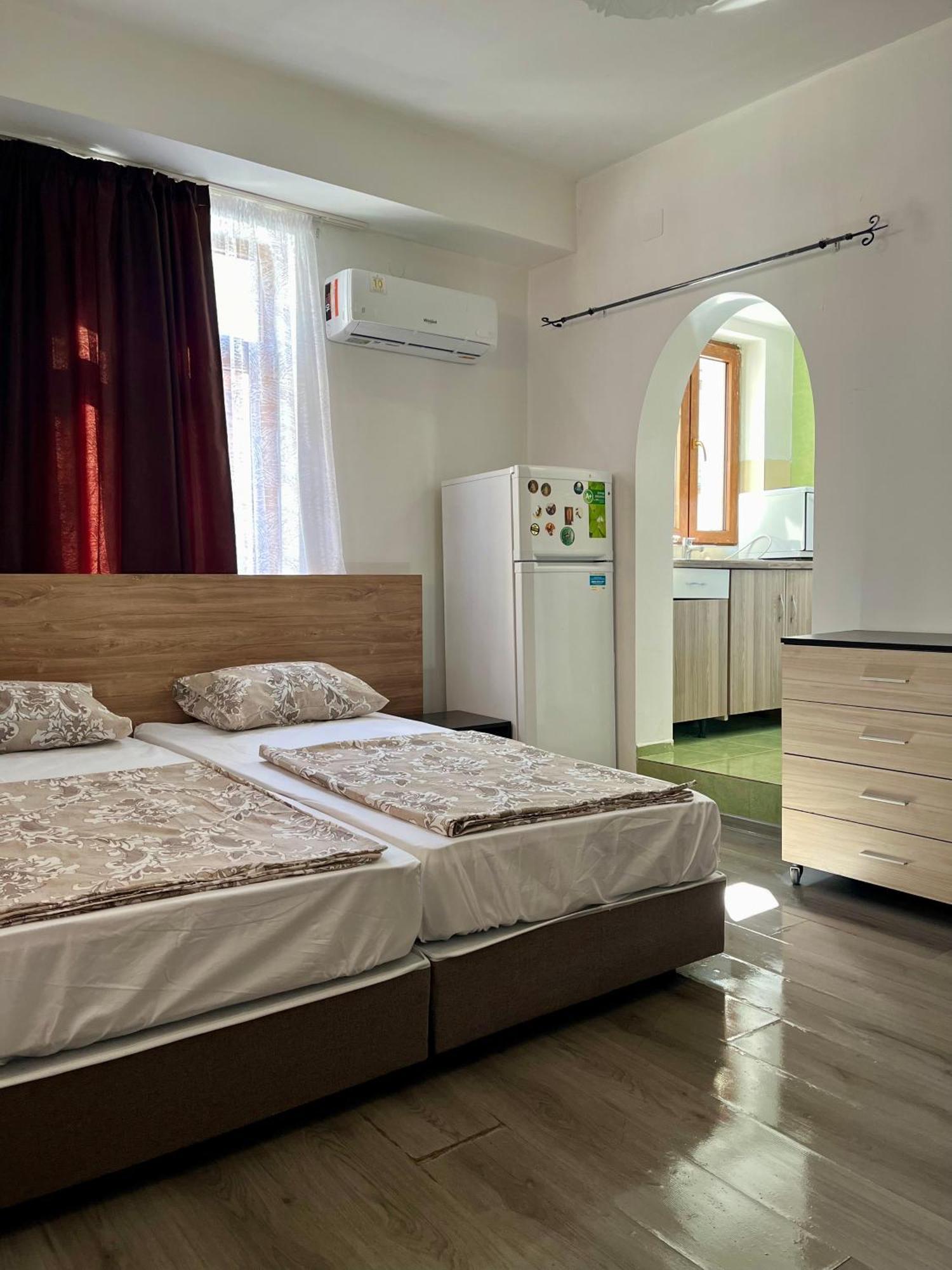 En-Suite Rooms: Novа Guesthouse In Sofia Center Sófia Exterior foto
