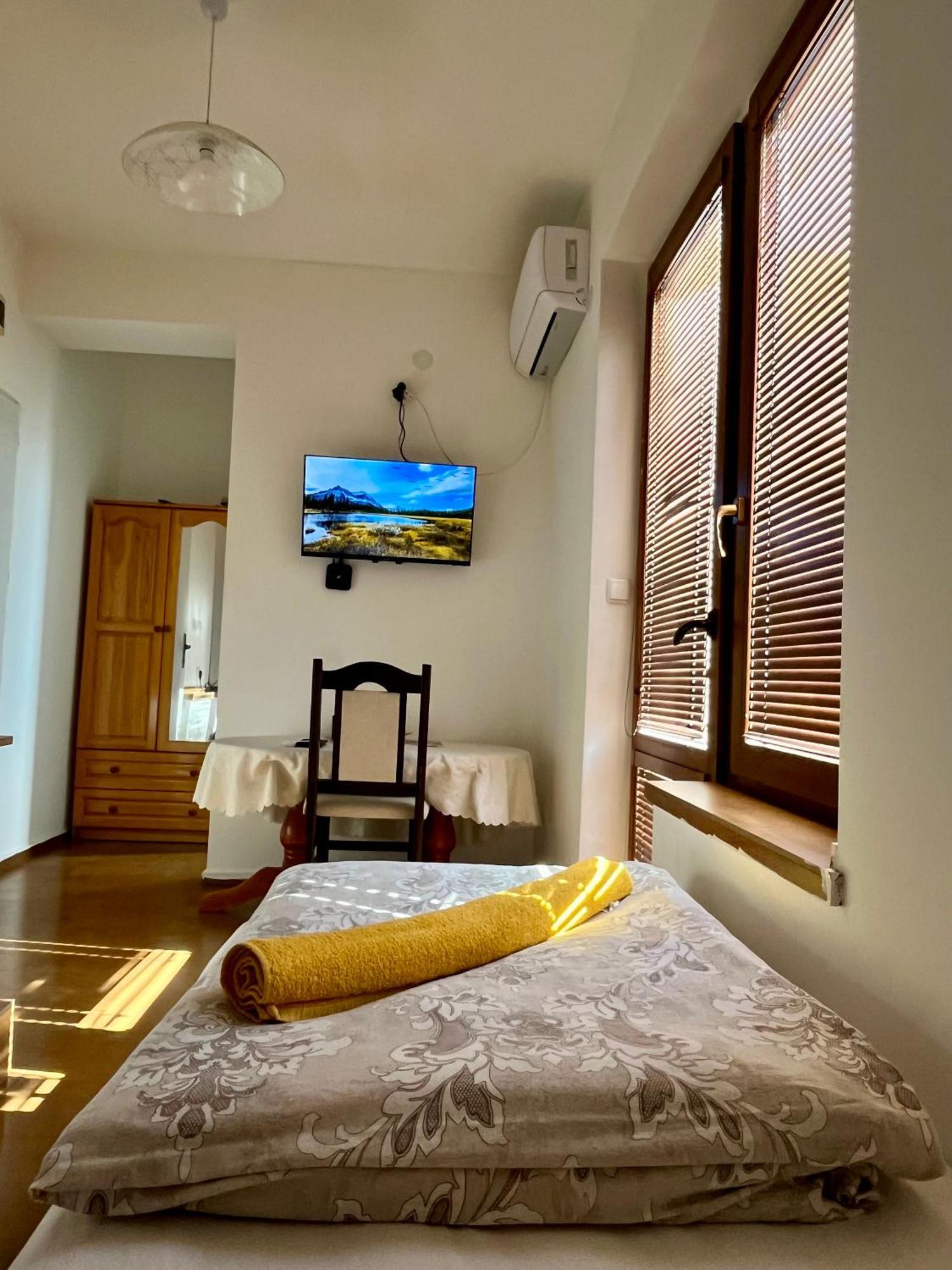 En-Suite Rooms: Novа Guesthouse In Sofia Center Sófia Quarto foto